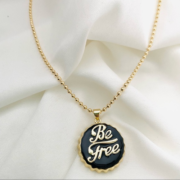 Be Free Bottle Cap Necklace - Picture 5 of 8